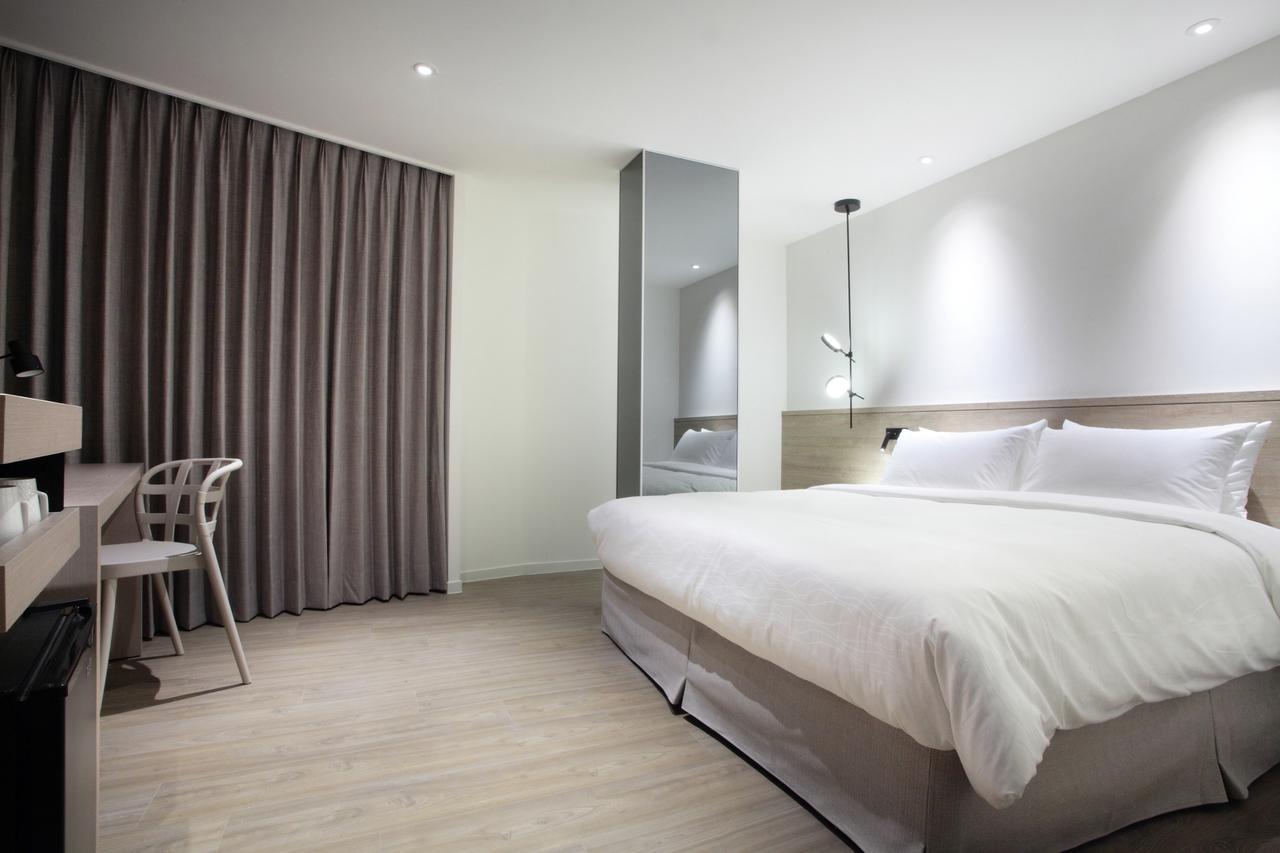 Keebe Hotel Keelung Luaran gambar